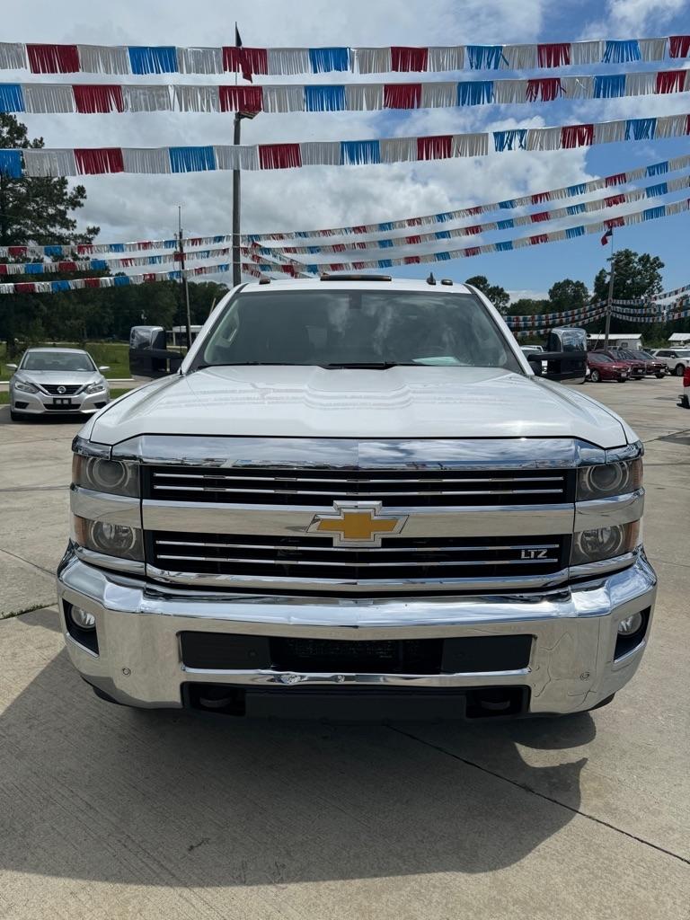 Chevrolet Silverado 3500HD LTZ Crew Cab 4WD 2015