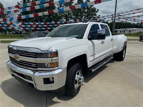 2015 Chevrolet Silverado 3500HD LTZ Crew Cab 4WD