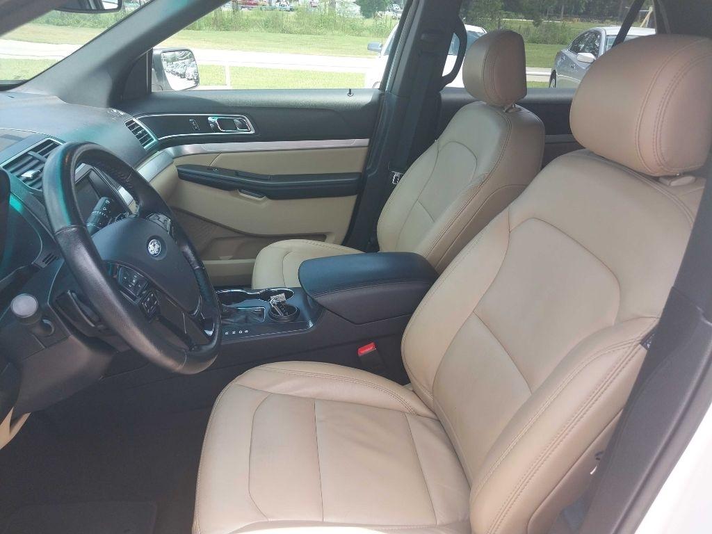 Ford Explorer XLT FWD 2017