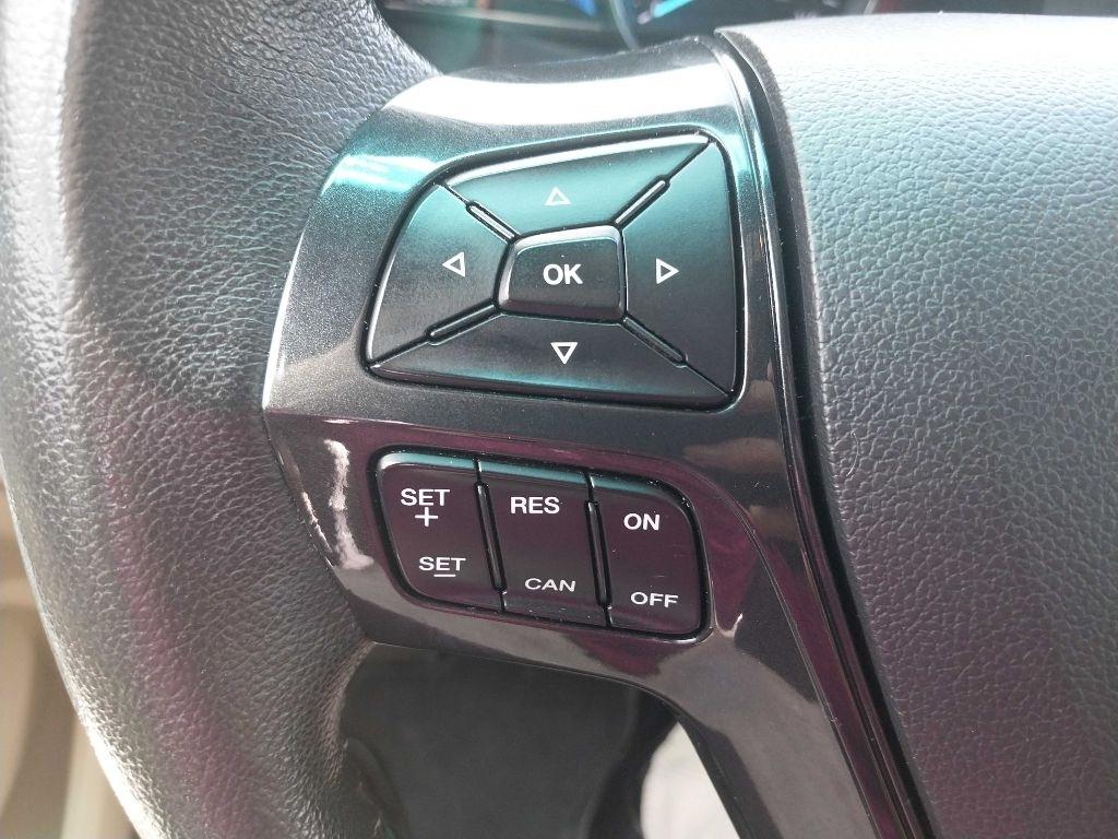 Ford Explorer XLT FWD 2017