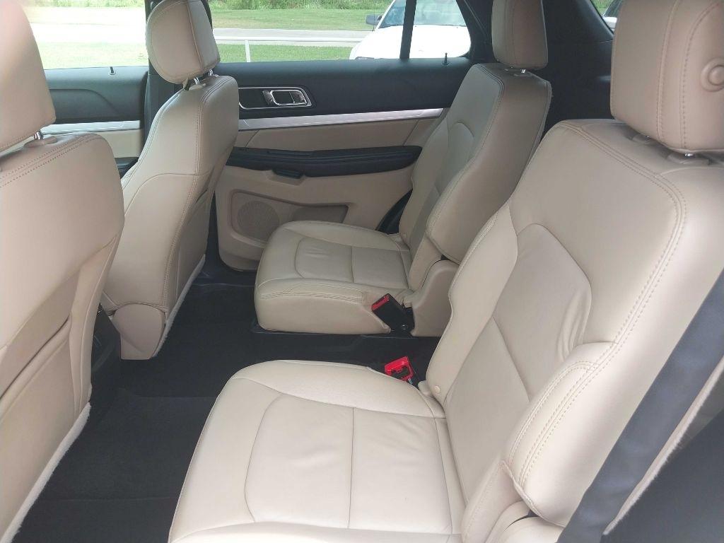 Ford Explorer XLT FWD 2017