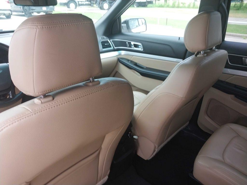 Ford Explorer XLT FWD 2017