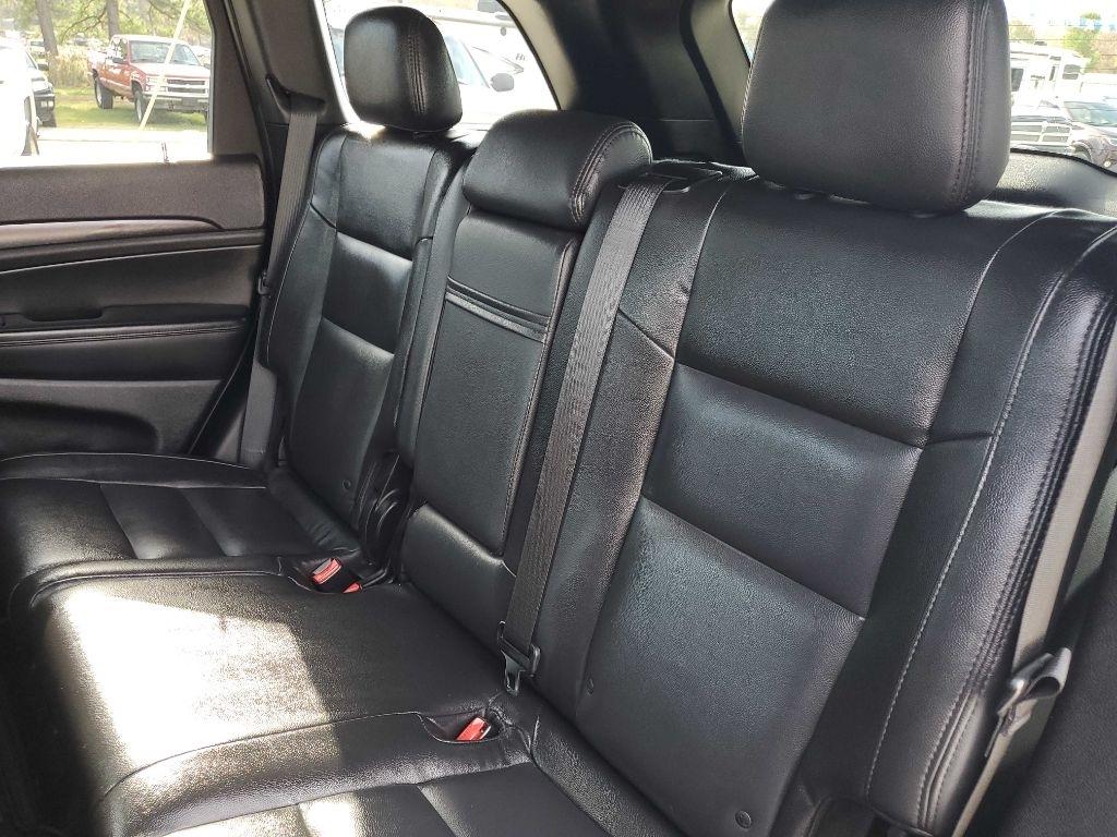 Jeep Grand Cherokee Laredo 2WD 2015