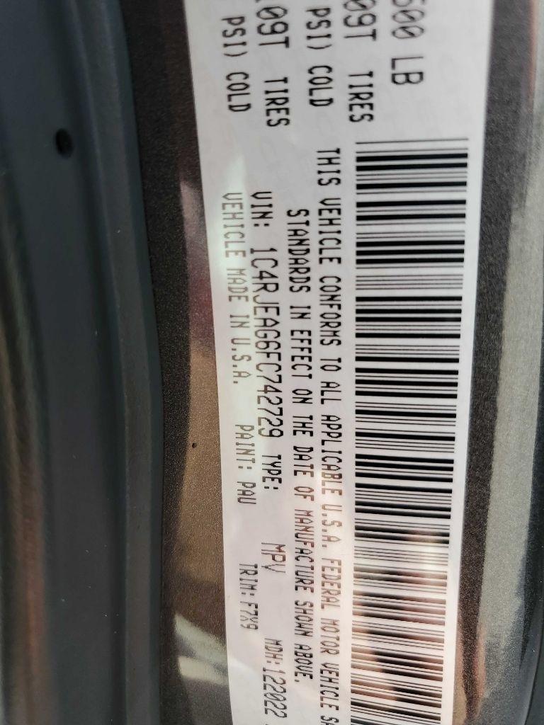 Jeep Grand Cherokee Laredo 2WD 2015