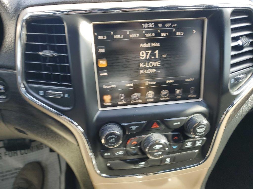 Jeep Grand Cherokee Laredo 2WD 2015