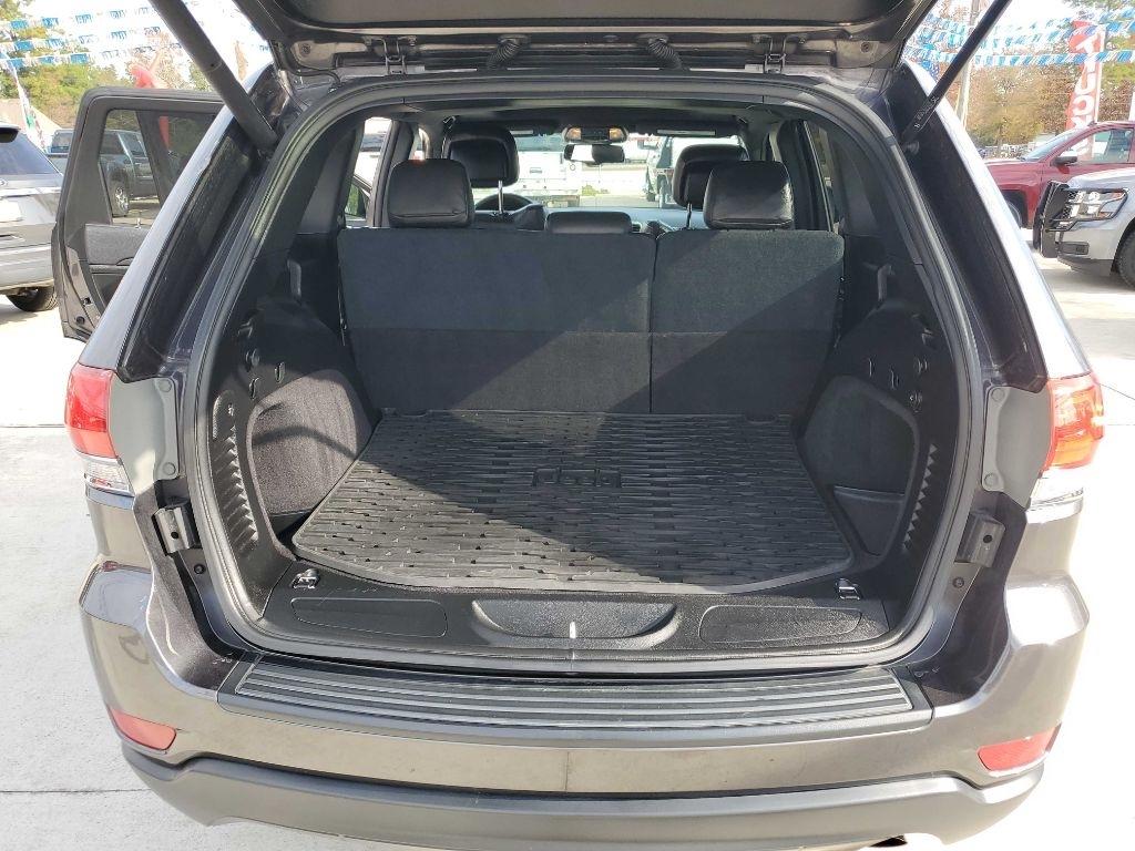 Jeep Grand Cherokee Laredo 2WD 2015