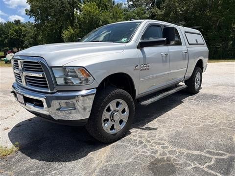 2016 RAM 2500 SLT Crew Cab SWB 4WD