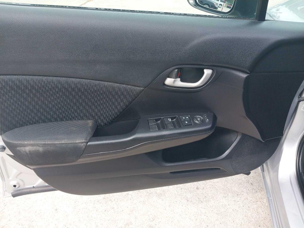 Honda Civic LX Sedan CVT 2015