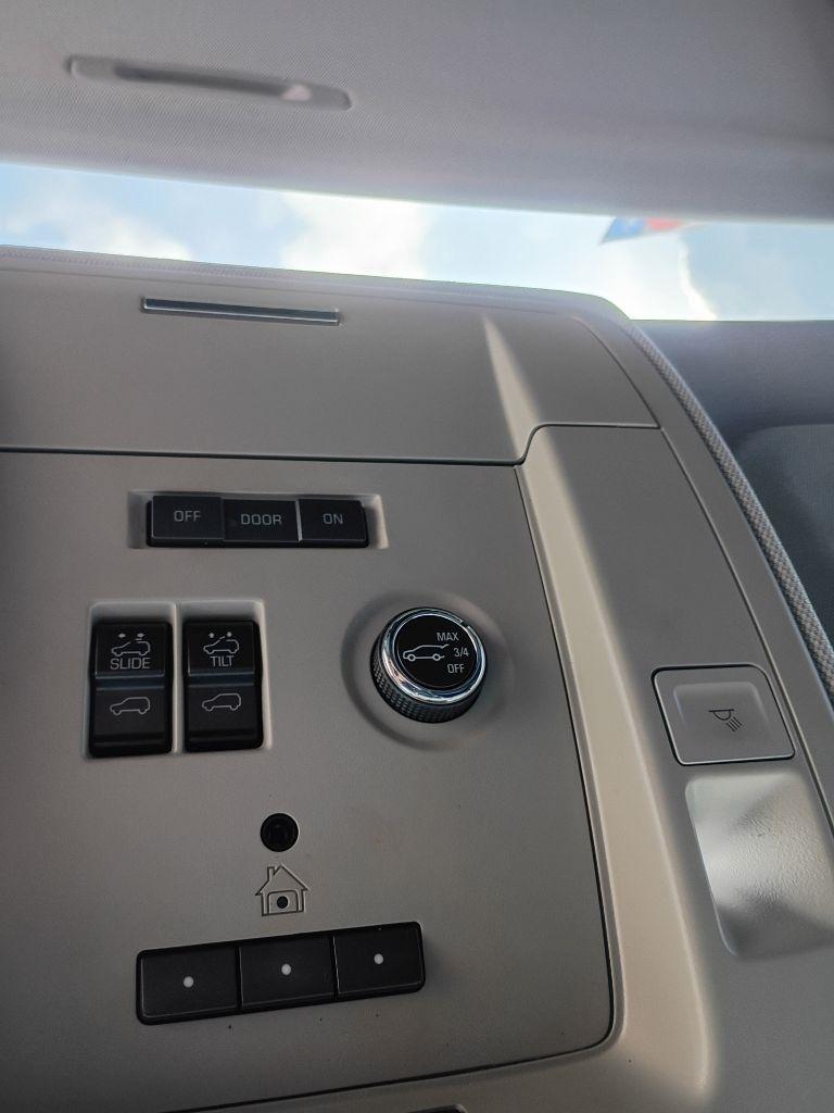 Chevrolet Tahoe LT 2WD 2015