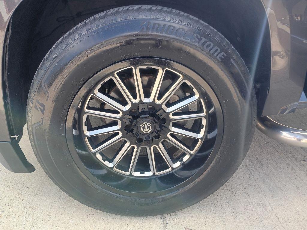 Chevrolet Tahoe LT 2WD 2015