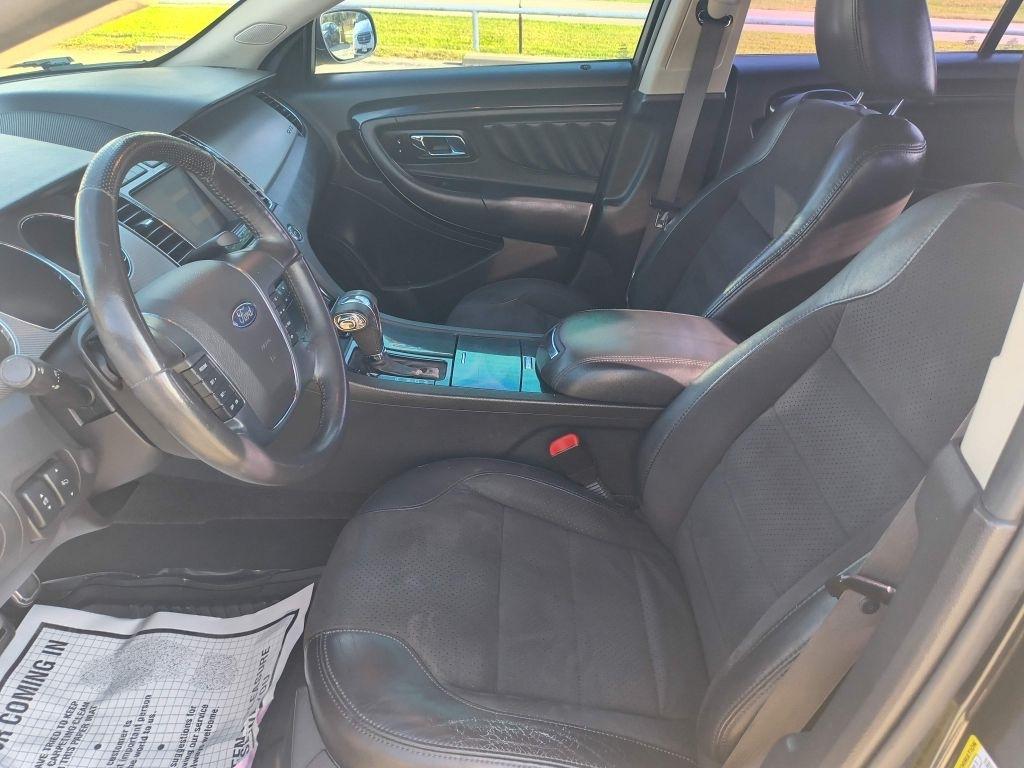 Ford Taurus SHO AWD 2010