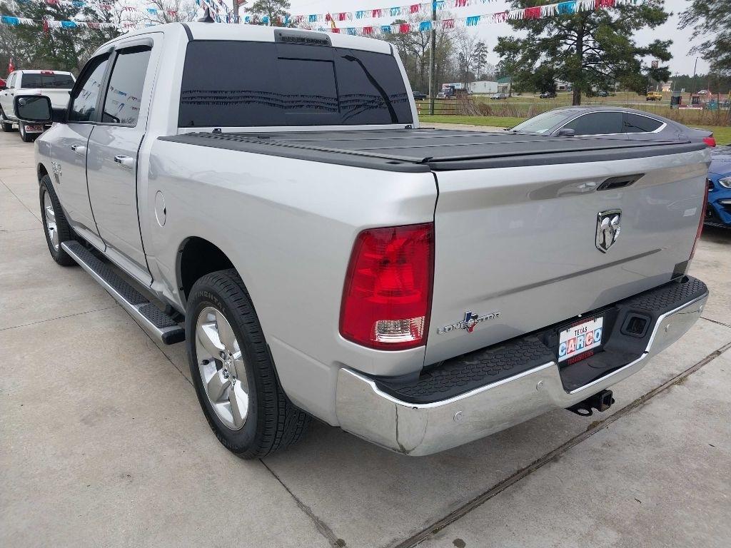 RAM 1500 SLT Crew Cab SWB 2WD 2015