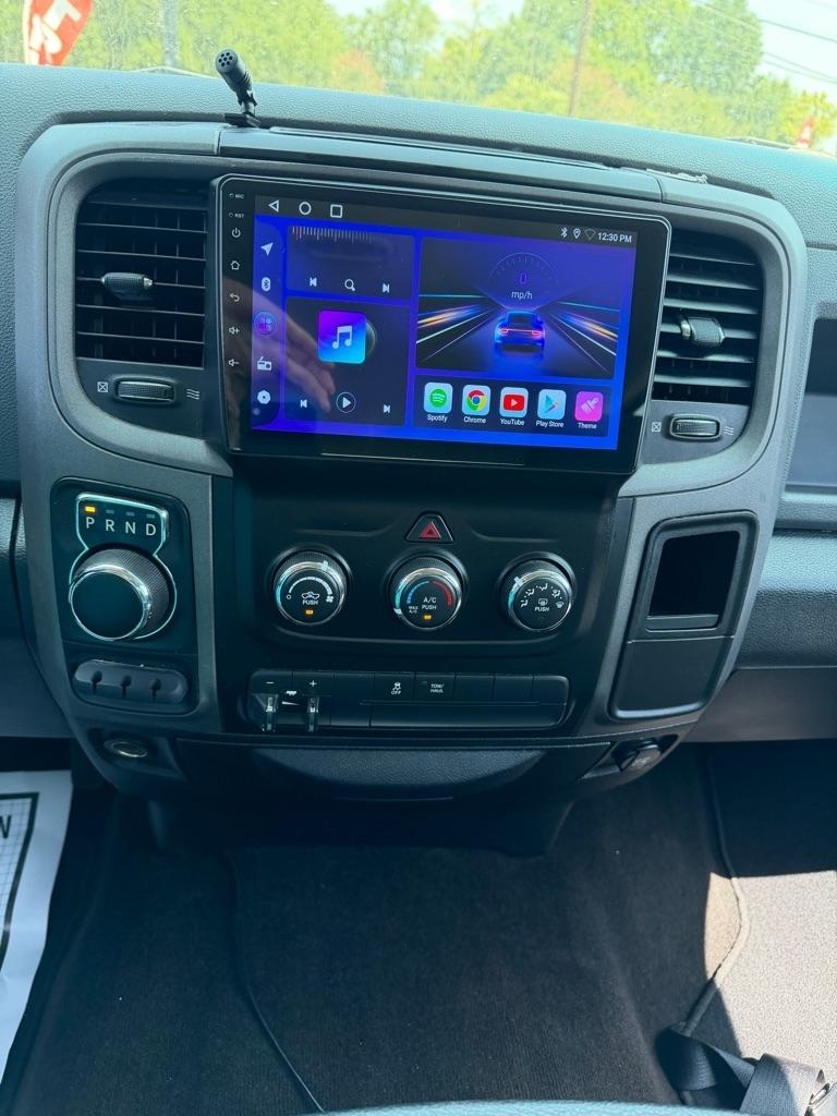 RAM 1500 Tradesman Crew Cab SWB 2WD 2016