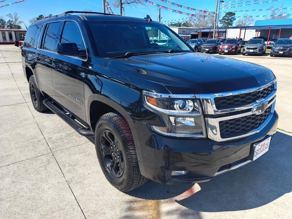 Chevrolet Suburban LT 4WD 2017