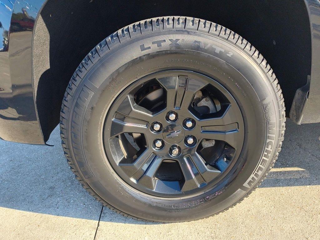 Chevrolet Suburban LT 4WD 2017
