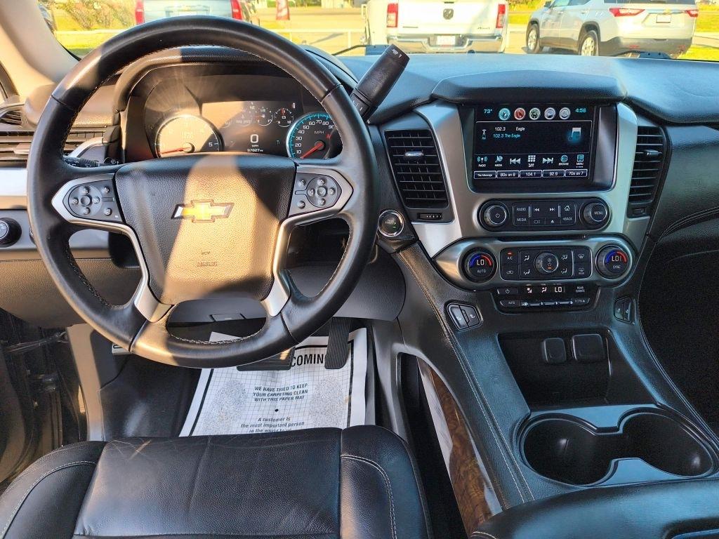 Chevrolet Suburban LT 4WD 2017
