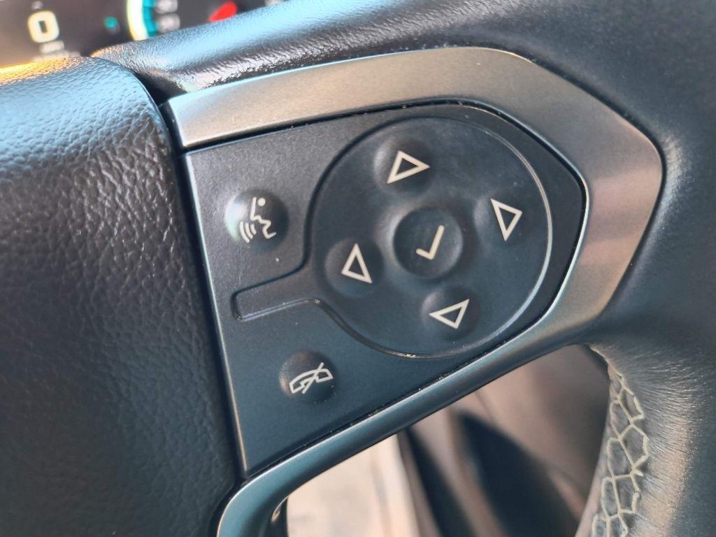 Chevrolet Suburban LT 4WD 2017