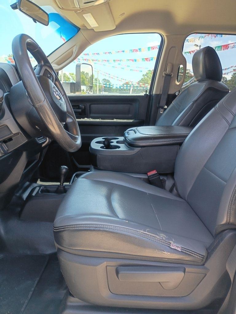 RAM 3500 Crew Cab 4WD DRW 2020
