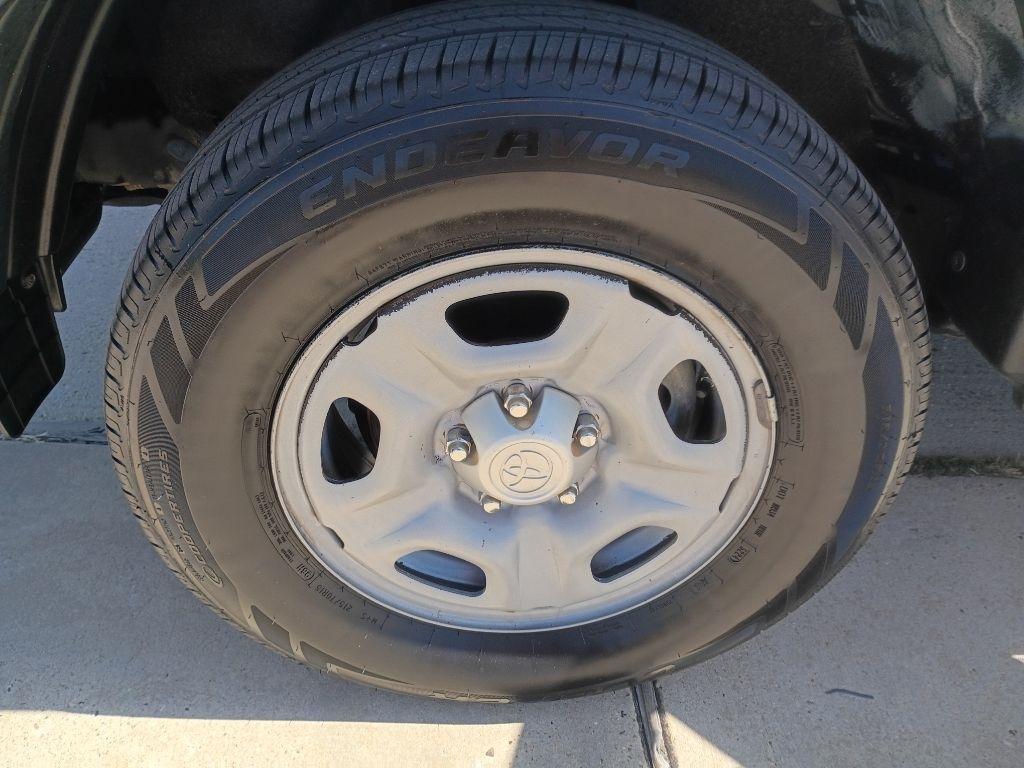 Toyota Tacoma Regular Cab 2WD 2013