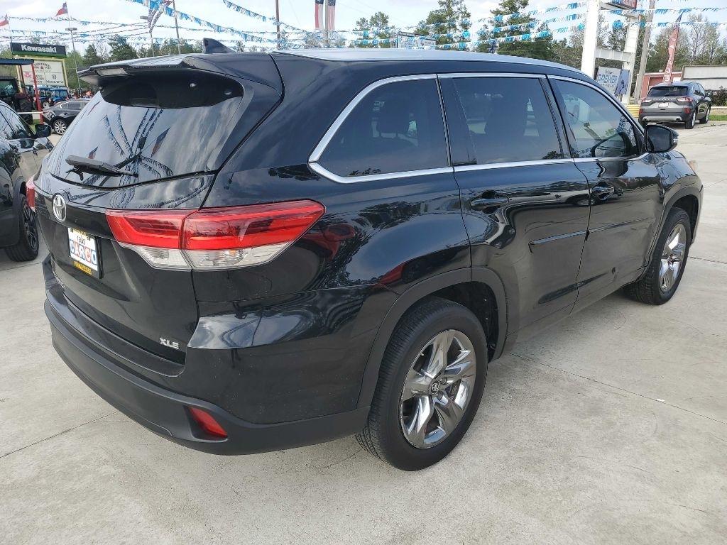 Toyota Highlander SE FWD V6 2018