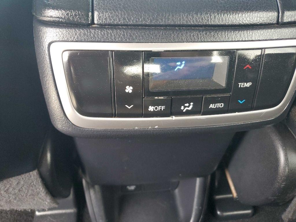 Toyota Highlander SE FWD V6 2018