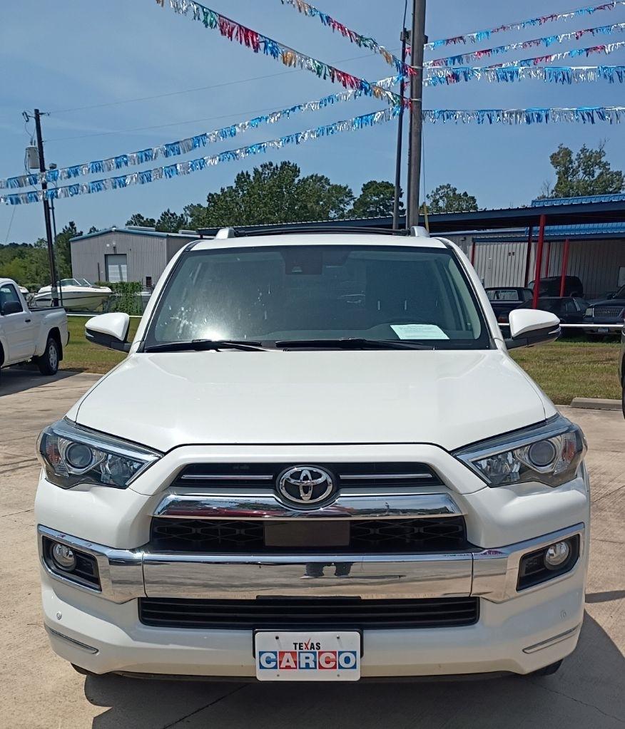 Toyota 4Runner SR5 2WD 2020
