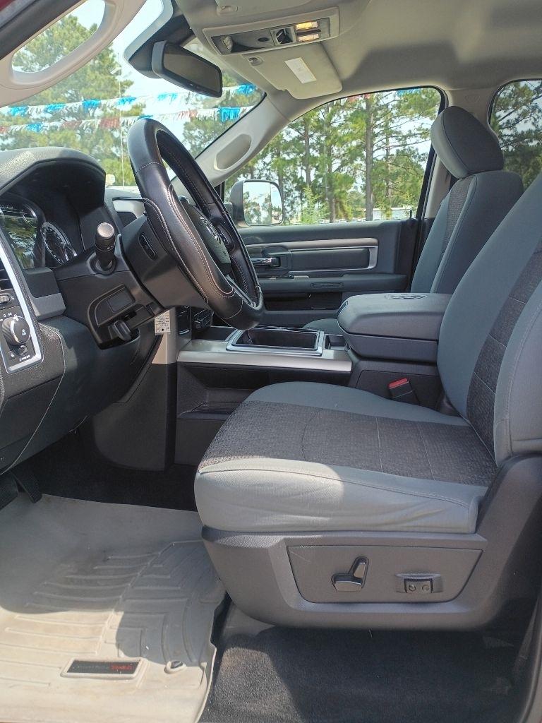 RAM 2500 SLT Crew Cab SWB 4WD 2015