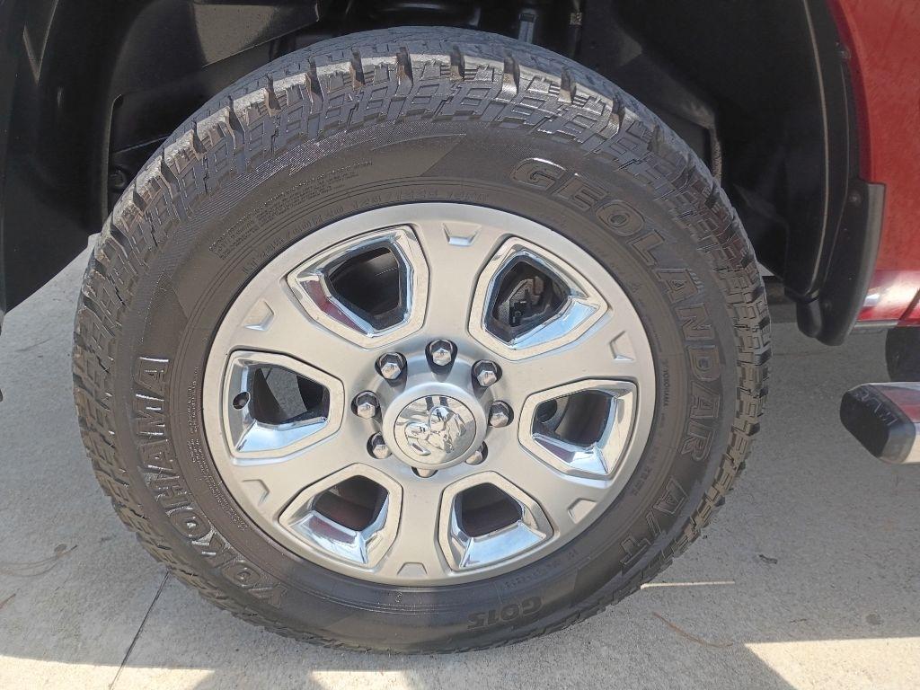 RAM 2500 SLT Crew Cab SWB 4WD 2015