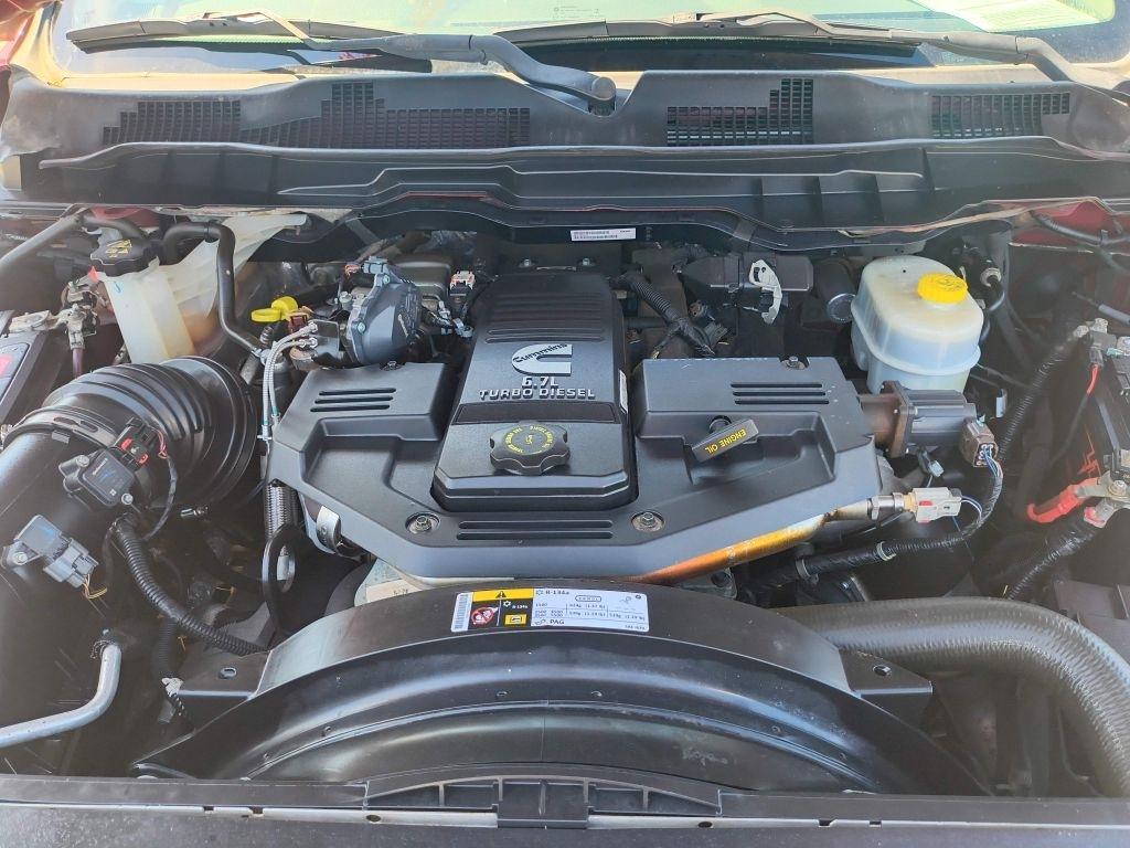 RAM 2500 SLT Crew Cab SWB 4WD 2015