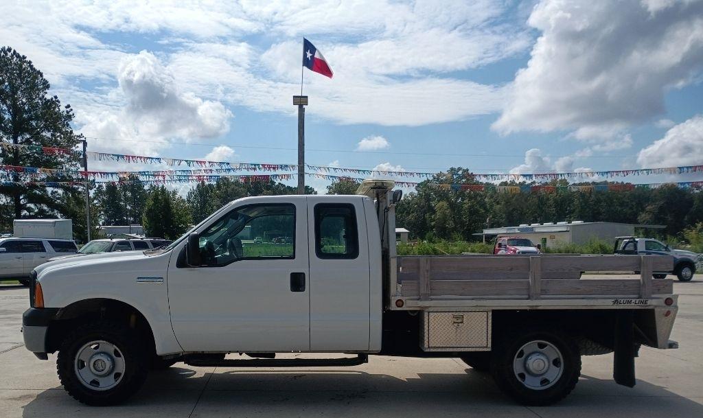 Ford F-250 SD XL SuperCab 4WD 2006