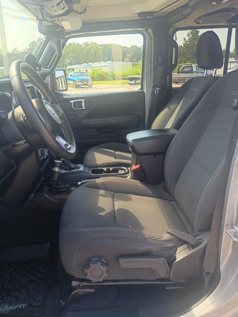 Jeep Wrangler Unlimited Sahara 2019