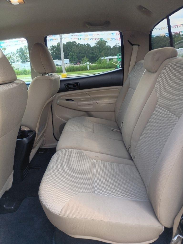 Toyota Tacoma PreRunner Double Cab I4 4AT 2WD 2014