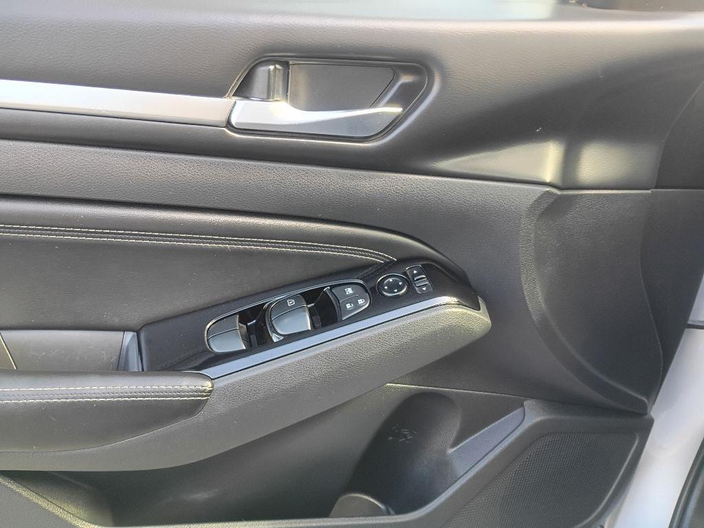 Nissan Altima 2.5 SV 2022