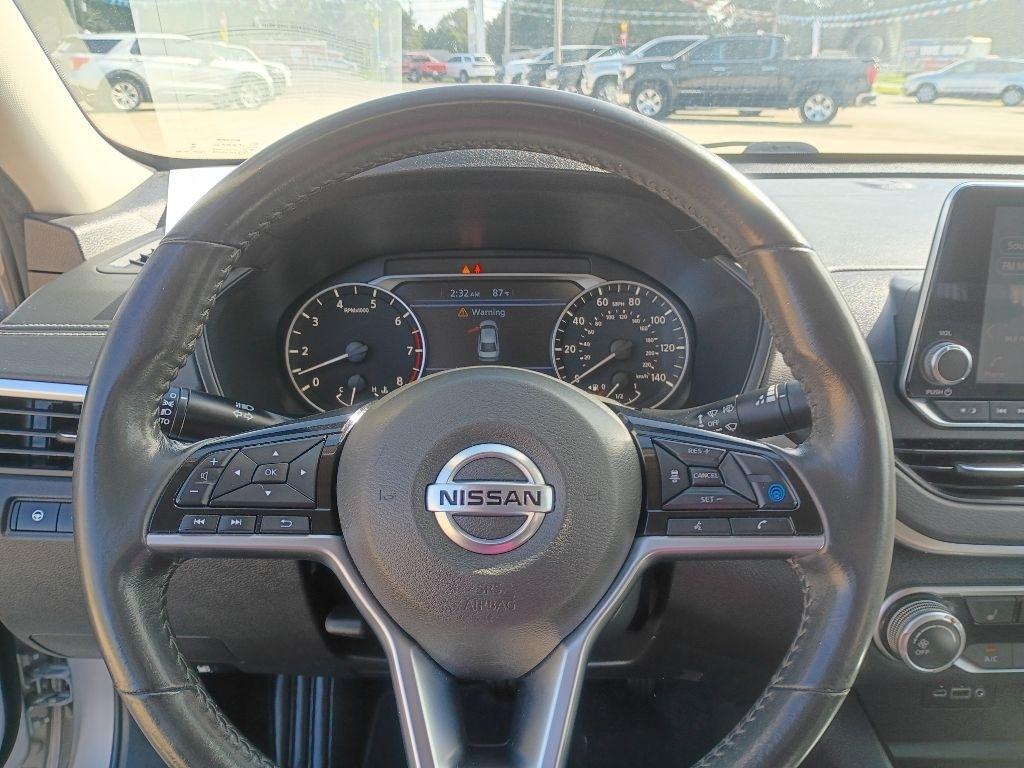 Nissan Altima 2.5 SV 2022