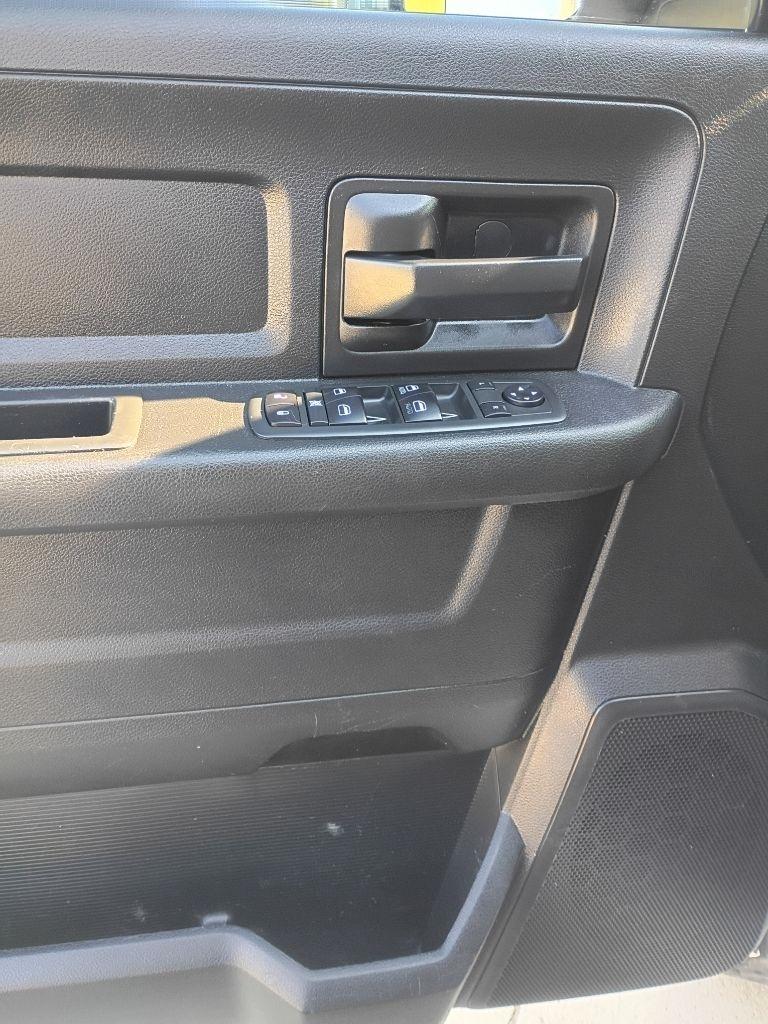 RAM 2500 Tradesman Crew Cab SWB 4WD 2020