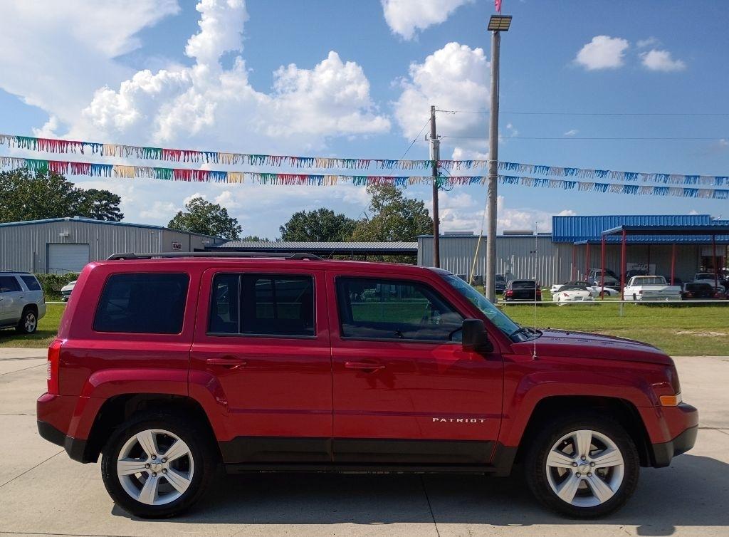 Jeep Patriot Latitude 2WD 2016