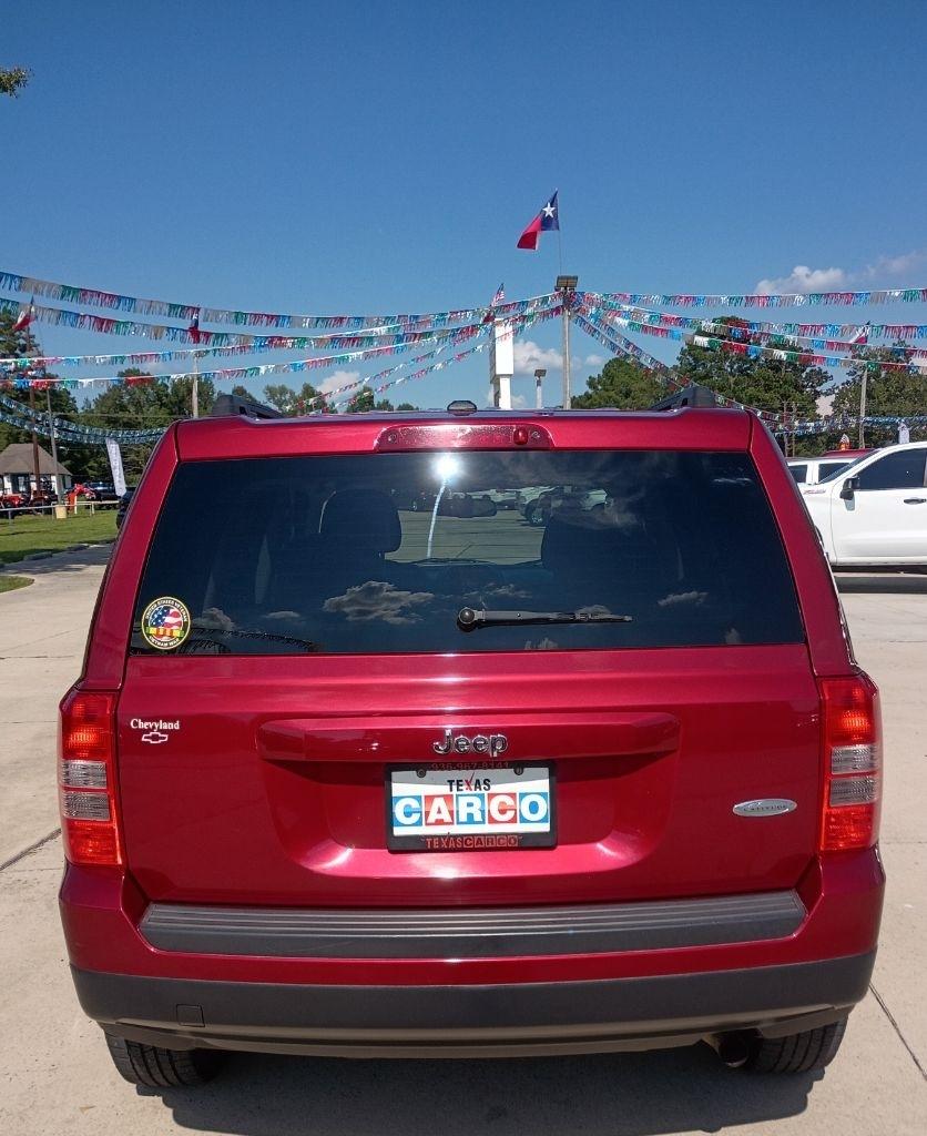 Jeep Patriot Latitude 2WD 2016