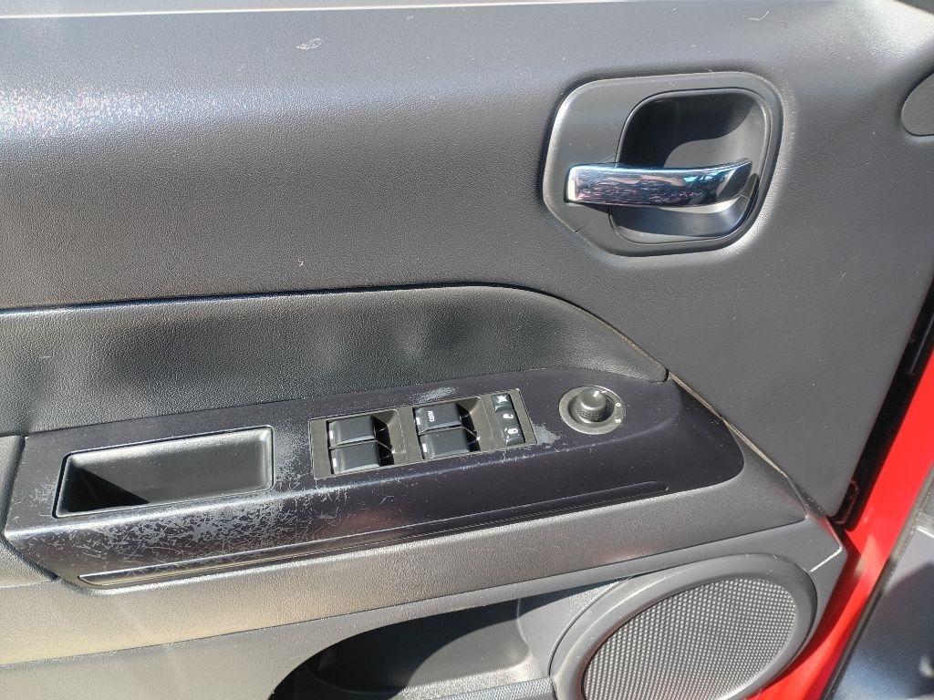 Jeep Patriot Latitude 2WD 2016