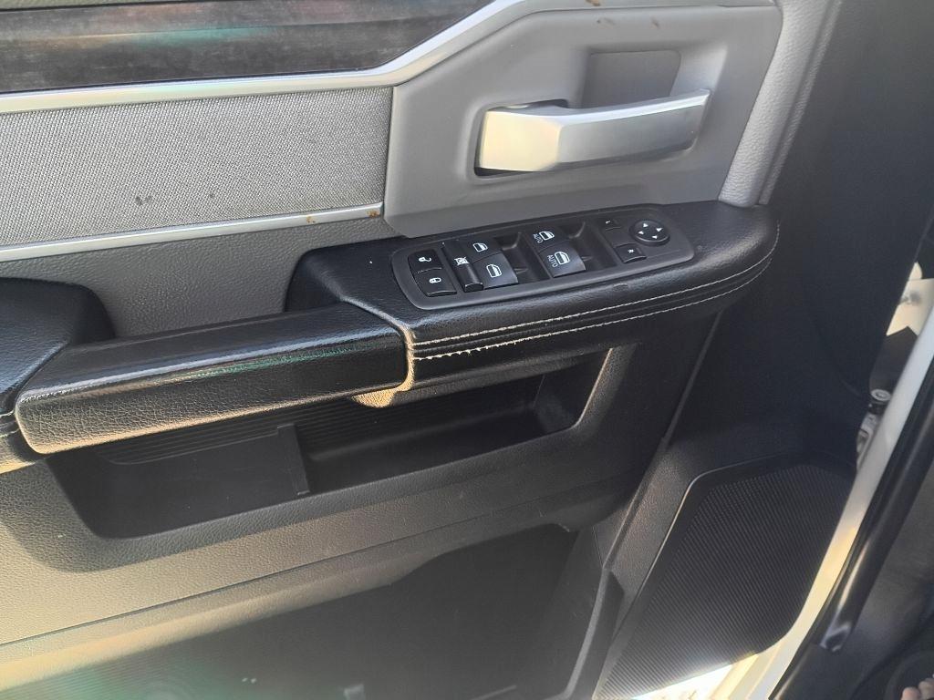RAM 2500 Tradesman Crew Cab SWB 4WD 2022