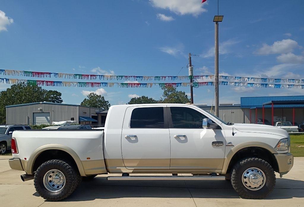 RAM 3500 Longhorn Mega Cab 4WD DRW 2016