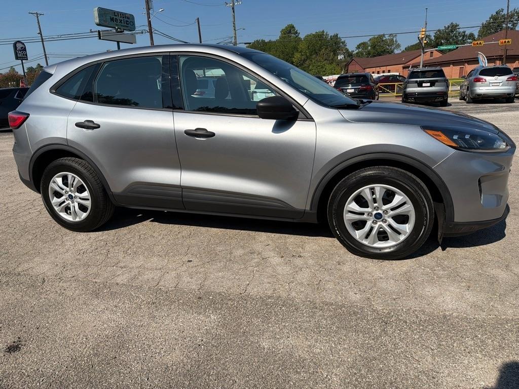 Ford Escape S 2022
