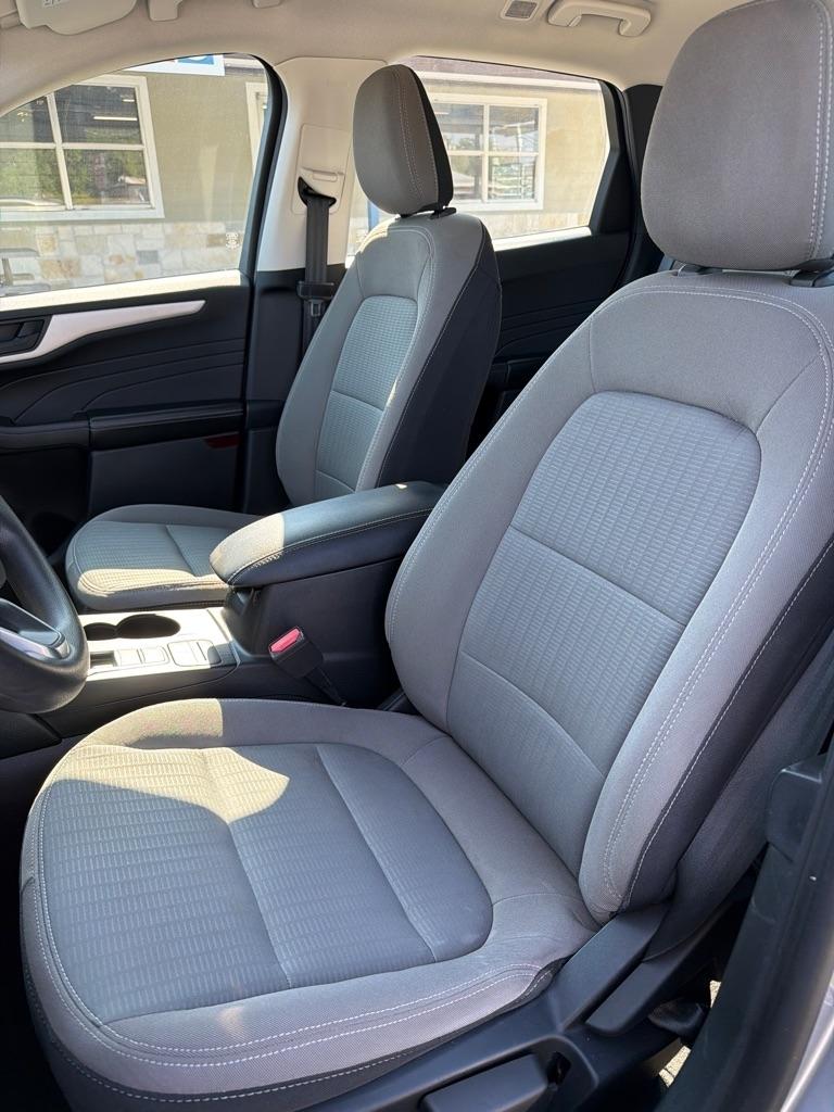 Ford Escape S 2022