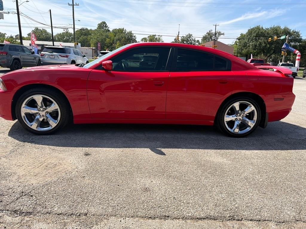 Dodge Charger SE 2014