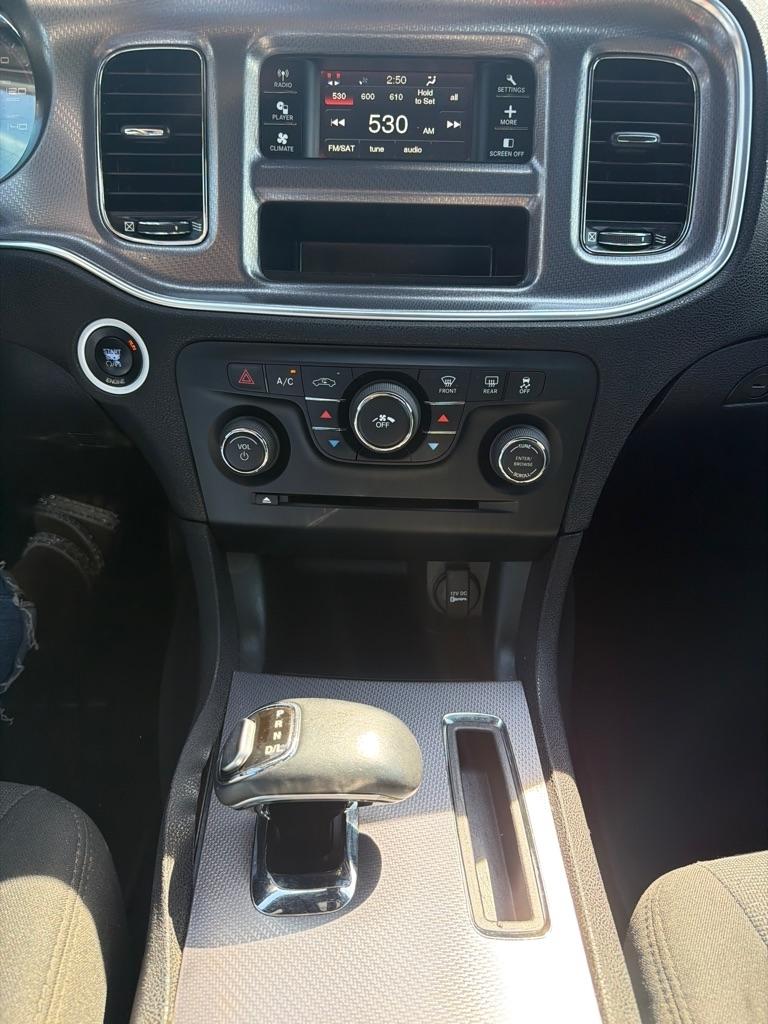 Dodge Charger SE 2014