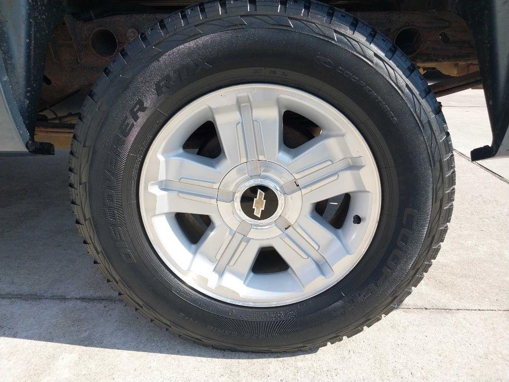 Chevrolet Silverado 1500 LT Crew Cab 4WD 2012