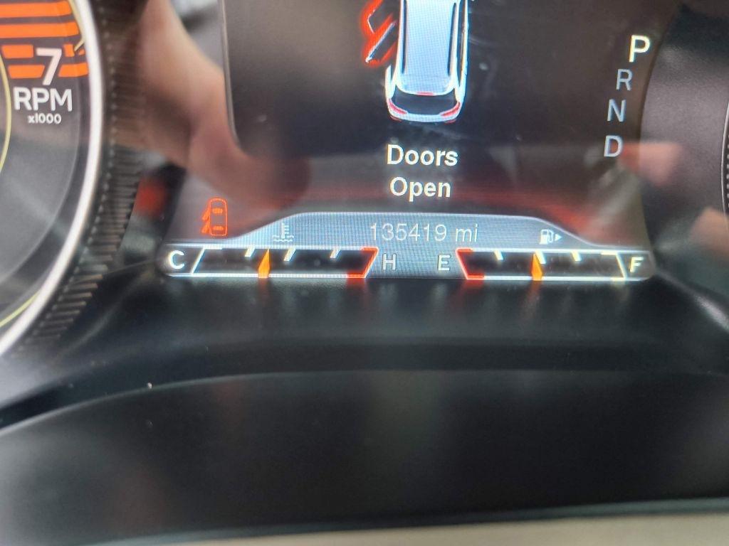 Jeep Cherokee photo 14
