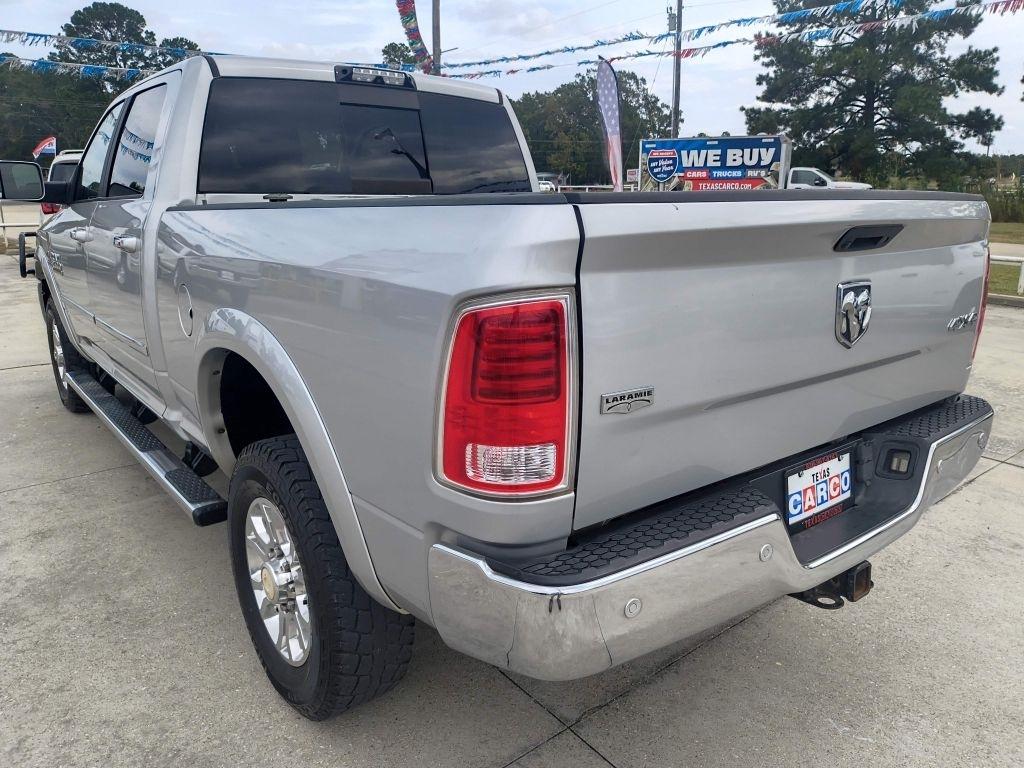 RAM 2500 Laramie Crew Cab SWB 4WD 2017