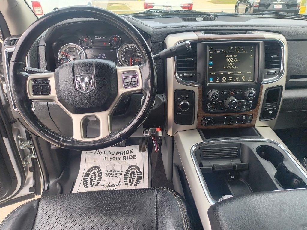 RAM 2500 Laramie Crew Cab SWB 4WD 2017