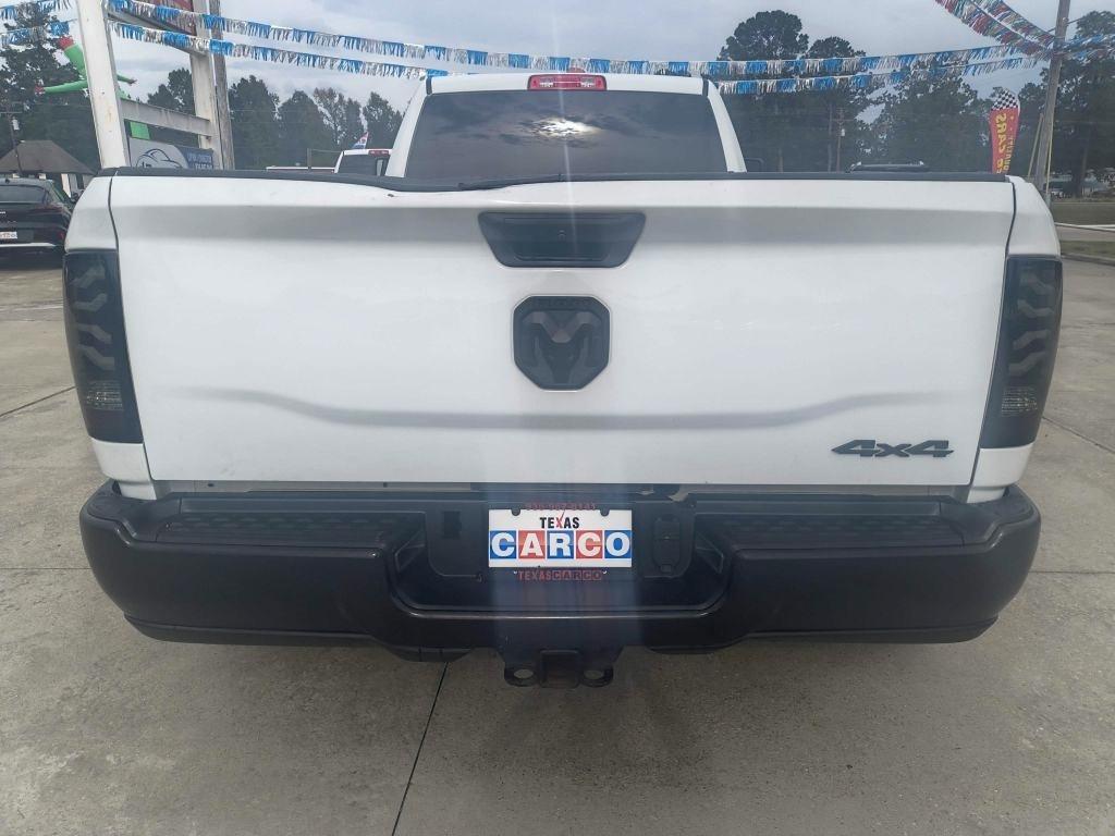 RAM 3500 Tradesman Crew Cab 4WD DRW 2024