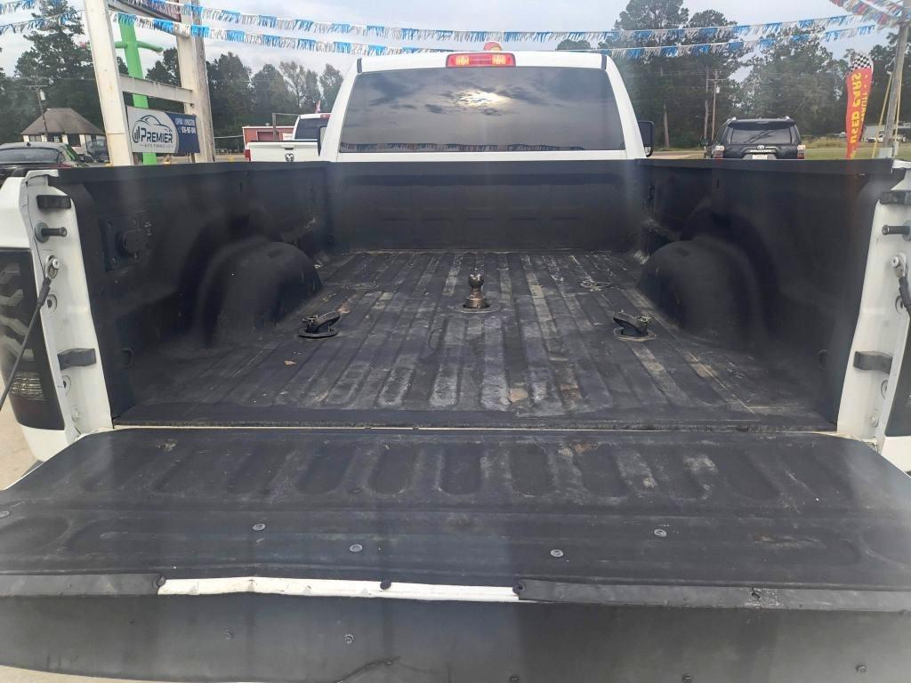 RAM 3500 Tradesman Crew Cab 4WD DRW 2024